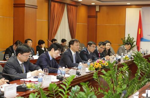 与会的越南代表团。越通社记者 陈越 摄