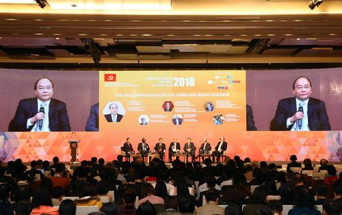 阮春福总理在对话会上发表讲话。(图片来源:越通社) 阮春福总理在对话会上发表讲话。(图片来源:越通社)