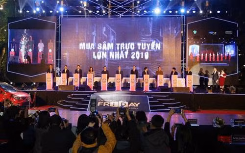 2019年Online Friday 在线网购日活动正式启动。图自越通社 2019年Online Friday 在线网购日活动正式启动。图自越通社