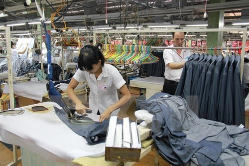 附图：越南纺织服装业。（图片来源：越通社）