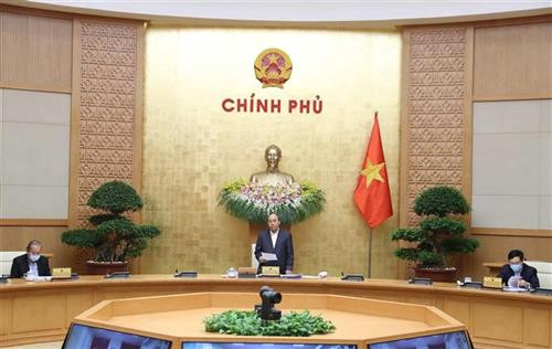 政府总理阮春福在会上发表讲话。图自越通社 政府总理阮春福在会上发表讲话。图自越通社