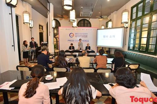 2019年越南与韩国美食文化节新闻发布会场景。图自互联网 2019年越南与韩国美食文化节新闻发布会场景。图自互联网