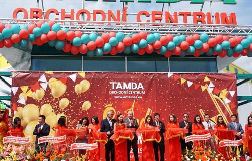 TAMDA贸易中心揭牌仪式。图自越通社 TAMDA贸易中心揭牌仪式。图自越通社