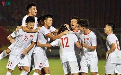 越南男足U19队力争打进2021年U20男足世界杯。图自《越南之声》