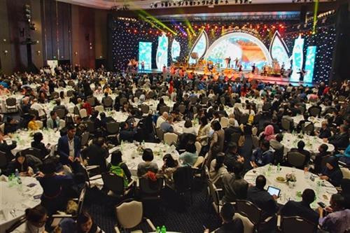 论坛场景。图自越通社 论坛场景。图自越通社