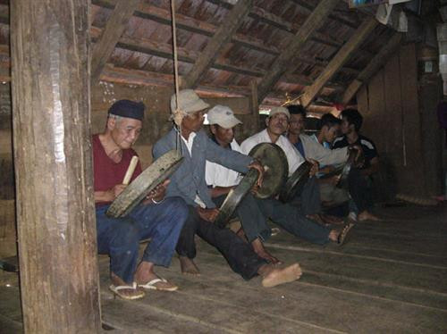 埃地族同胞的锣钲 ảnh 2