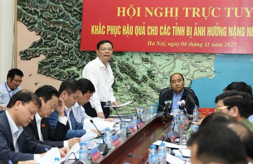 越南农业与农村发展部部长阮国强在会上发表讲话。（图片来源：越通社）