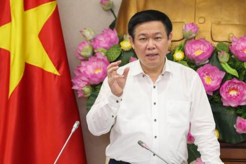 政府副总理王廷惠在会议上发表讲话。（图片来源：互联网）