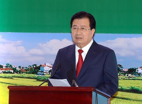 政府副总理郑廷勇发表讲话。越通社记者 统一 摄 政府副总理郑廷勇发表讲话。越通社记者 统一 摄
