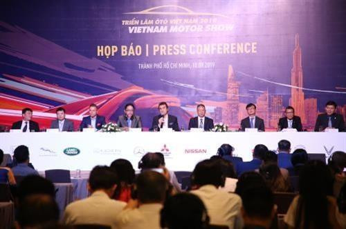 2019年越南车展新闻发布会。图自越通社