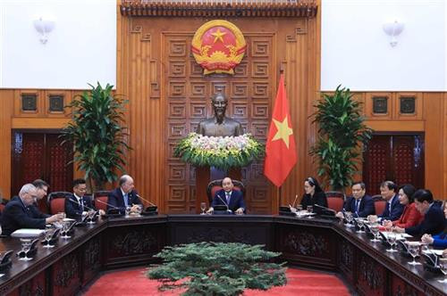 阮春福总理会见美国-东盟商务理事会主席。图自越通社