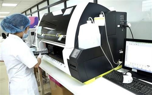 越南中央K医院安装现代设备。图自越通社