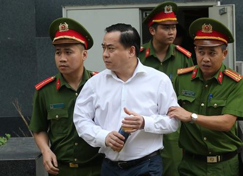 被告人潘文英武。图自越通社