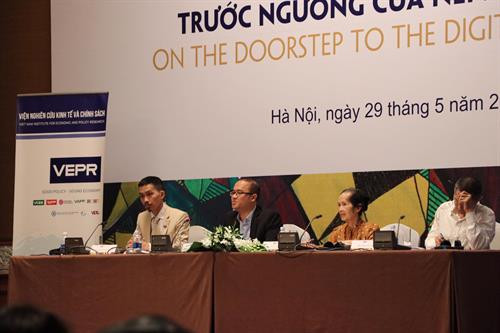 2019年越南经济年度报告发布会现场。图自越通社