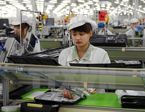 资料图：今年前4月越南工业生产保持良好增长势头。图自越通社