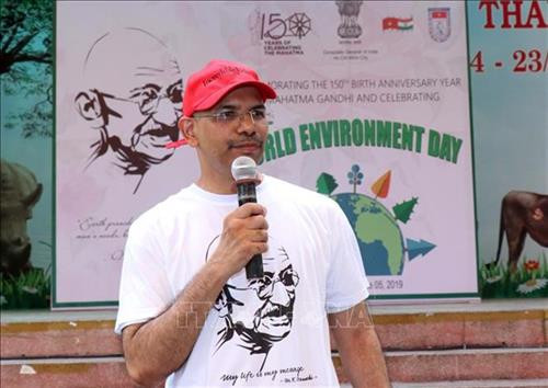 印度驻胡志明市代总领事Jeevan C.Kandpal发表讲话。图自越通社 印度驻胡志明市代总领事Jeevan C.Kandpal发表讲话。图自越通社