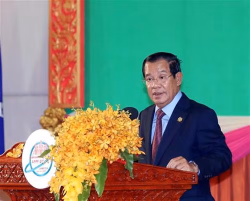柬埔寨国会主席、2019年亚太议会论坛轮值主席韩桑林致开幕词。图自越通社
