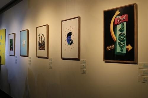 增强现实技术应用展展出的产品。(图片来源:因特网) 增强现实技术应用展展出的产品。(图片来源:因特网)