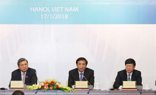 亚太议会论坛第26届年会组委会举行新闻发布会。（图片来源：越通社）