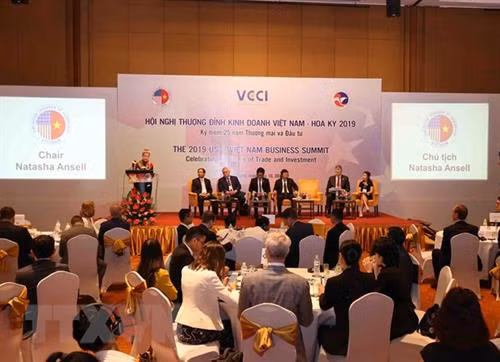 2019越美商务峰会场景。图自越通社