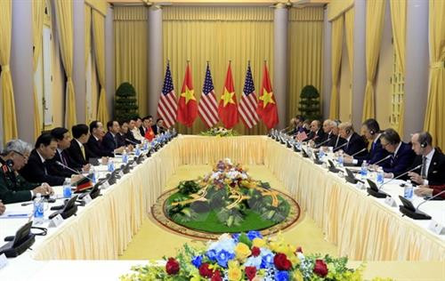 越南国家主席陈大光和美国总统特朗普。（图片来源：越通社）
