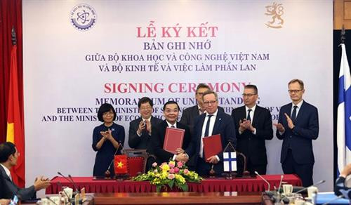 越南与芬兰签署科技与创新合作备忘录。图自互联网