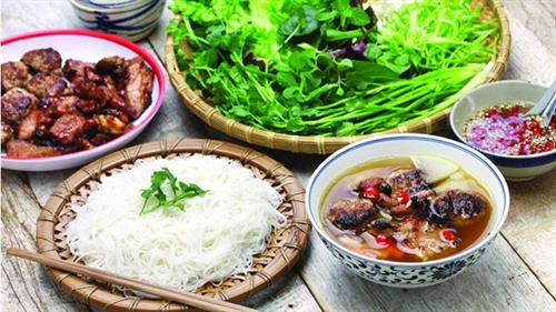 越南烤肉米线。图自互联网