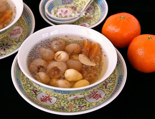 桂圆莲子汤。（图片来源：因特网）