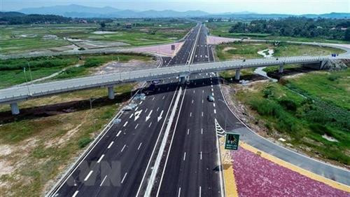 下龙-云屯高速公路项目。图自越通社