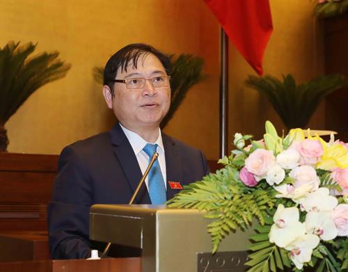 国会科技与环境委员会主任潘春勇。（图片来源：越通社）