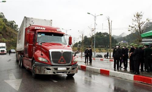 谅山国际口岸正式恢复通关。图自越通社 谅山国际口岸正式恢复通关。图自越通社