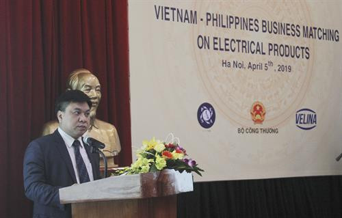 越南工贸部贸易促进局副局长黎黄才发表讲话 图自互联网 越南工贸部贸易促进局副局长黎黄才发表讲话 图自互联网