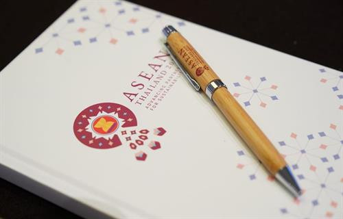 附图 图自因特网 附图 图自因特网