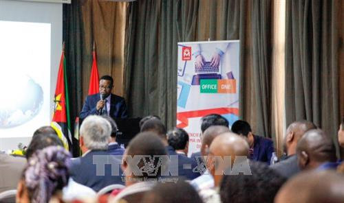 2017年越南与莫桑比克企业见面会场景。(图片来源:越通社) 2017年越南与莫桑比克企业见面会场景。(图片来源:越通社)