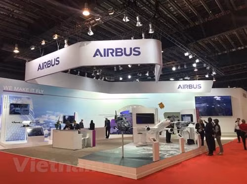 附图 ：国际航空展览会。（图片来源：越通社）