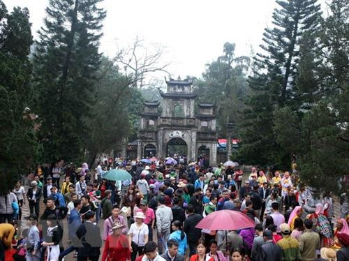 香寺庙会期间接待游客量150万人次。（图片来源：越通社）