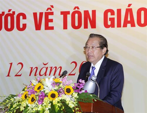 越共中央政治局委员、政府常务副总理张和平在会上发表讲话。(图片来源：越通社)
