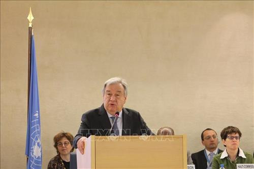 联合国（UN）秘书长古特雷斯 发表讲话。图自越通社