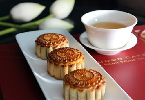 动手制作月饼 感受中秋节特殊意义。（图片来源：因特网）