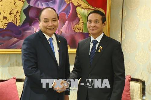 阮春福会见缅甸总统吴温敏。 越通社记者 统一 摄