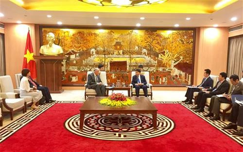 会见场景。图自越通社 会见场景。图自越通社