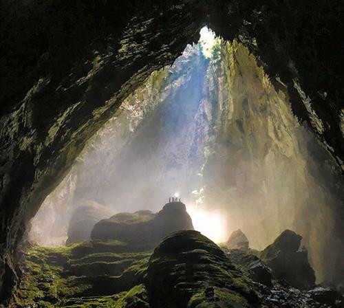 韩松洞里还有看起来像珍珠一般的洞穴珠。图自互联网
