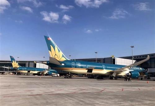 波音787-10梦想飞机在上海市浦东机场。图自越通社