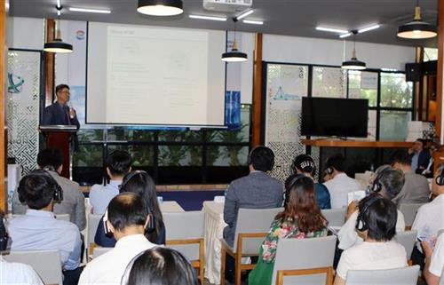 研讨会场景。图自越通社