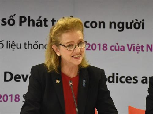 联合国开发计划署驻越代表处国别主任凯特林·维森。图自因特网