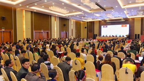 研讨会全景。图自互联网 研讨会全景。图自互联网