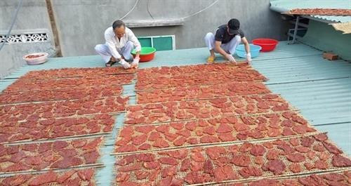 一晒牛肉——越南“火炉”西原地区的土产 ảnh 2