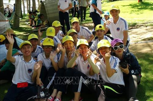 约600名残疾儿童参加第七次残疾儿童节。图自越通社 约600名残疾儿童参加第七次残疾儿童节。图自越通社