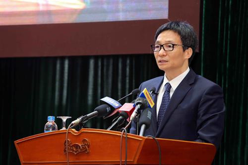 政府副总理武德儋在会上发表讲话。(图片来源:越通社) 政府副总理武德儋在会上发表讲话。(图片来源:越通社)