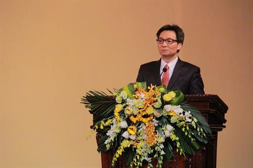 越南政府副总理武德儋在会上发表讲话。（图片来源：因特网）